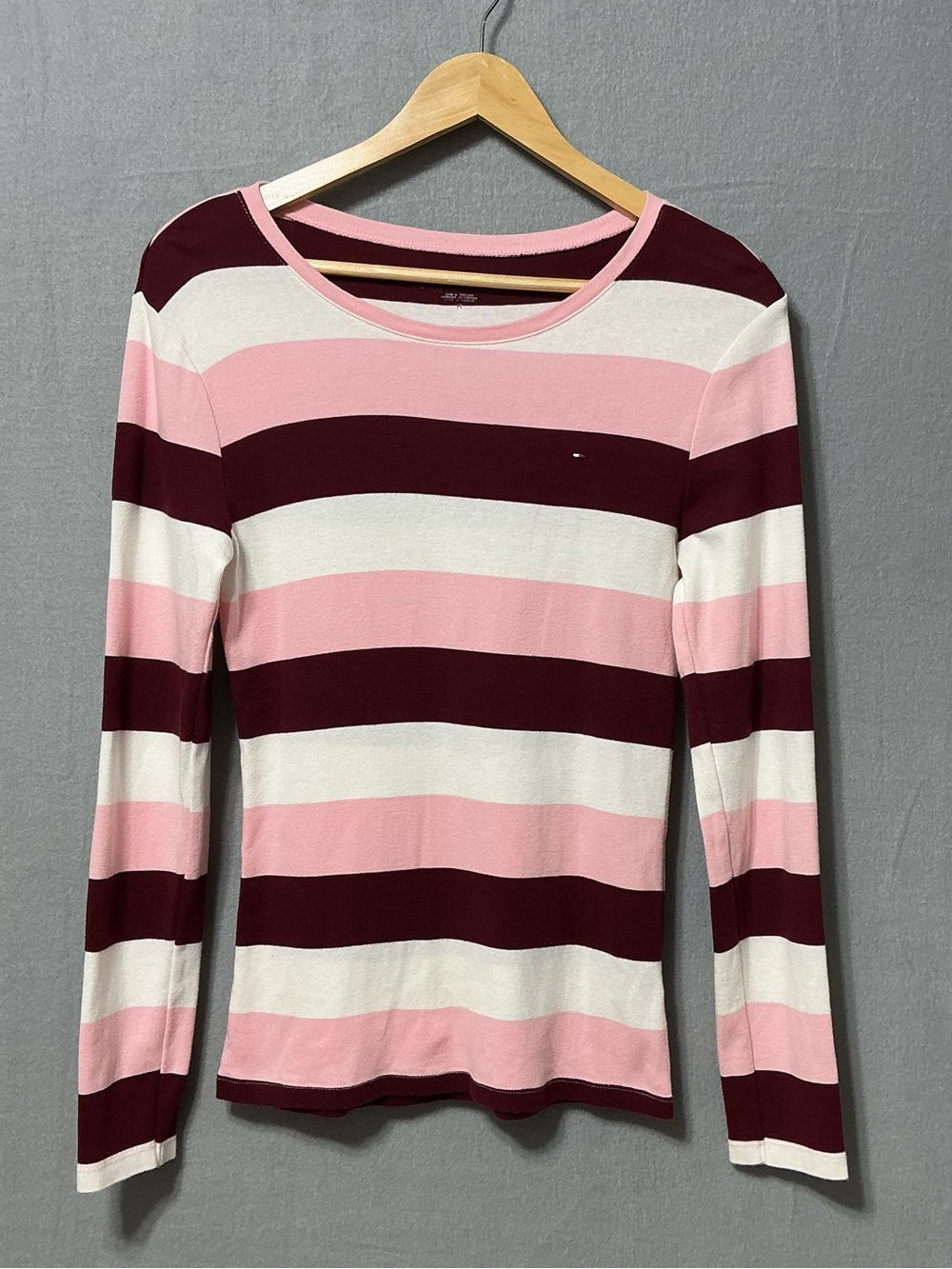 Tommy Hilfiger Womenβs Medium Striped Long Sleeve Top Pink Burgundy White